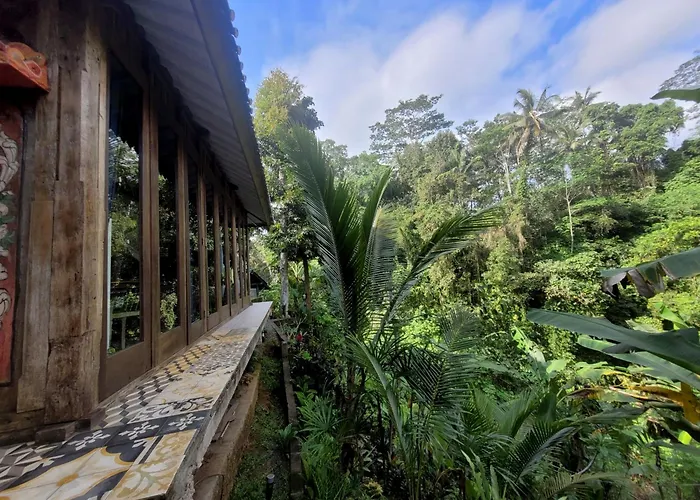Batari - Artsy Joglo - Private Swimming Pool *