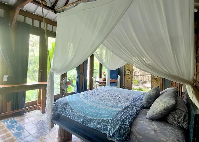 Batari - Artsy Joglo - Private Swimming Pool Villa Tegallalang (Bali)