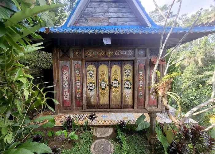 Batari - Artsy Joglo - Private Swimming Pool Villa